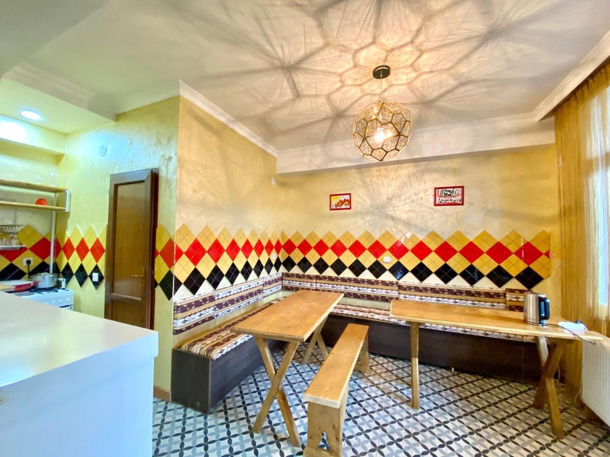 Freeze Inn Местия Экстерьер фото